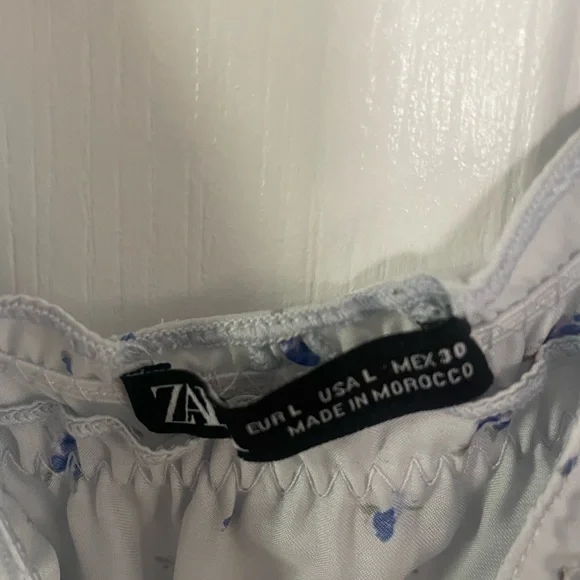 Zara White and Blue Ruffled Top - Picture 7 of 8